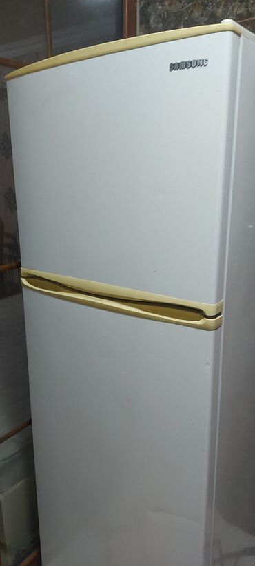 Uzunmüddətli kirayə mənzillər: Xaqlar dosluqu 1 otaq bina Opzteldir basi Cixmayan narahat etmesin — 9