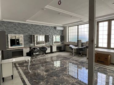 Digər kommersiya daşınmaz əmlakı: Badamdarda yerləşən 100 kv sahəsi olan təmirli əşyalı 2otağlı — 13