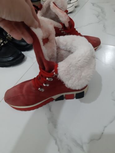 Резиновые сапоги: Набор женской обуви: 1) Резиновые сапоги челси - Цвет: черный - — 13