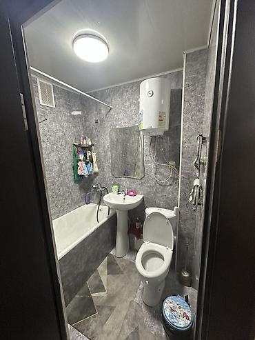 4: 3 комнаты, 58 м², 5 мкр 104 серия, 4 этаж, Косметический ремонт — 3