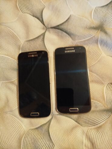 стекло для окно: Samsung I9190 Galaxy S4 Mini, Б/у, 2 SIM
