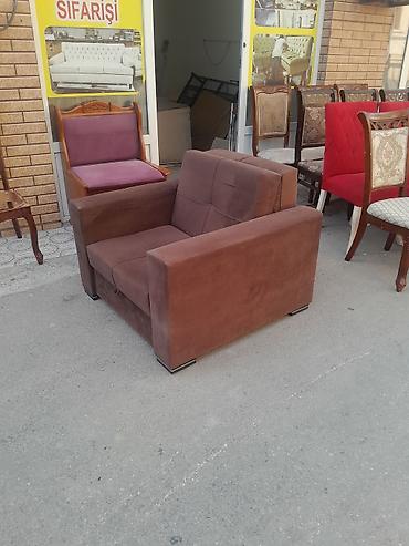 divan salon: Çevrilən kreslo‑çarpayı - Tip: mexanizmlə açılan kreslo, çarpayıya — 2
