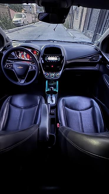 Продажа авто: Chevrolet Spark: 2016 г., 1 л, Вариатор, Бензин, Хэтчбэк — 6