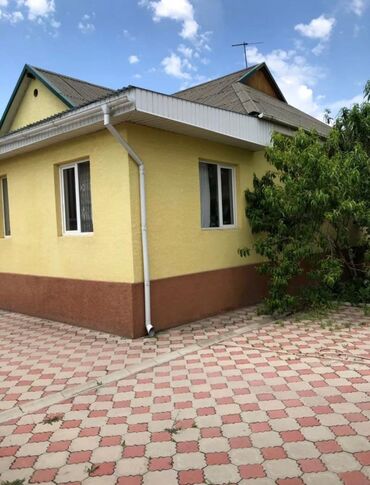 времянка в бишкеке: 130 м², 4 комнаты, Бронированные двери, Забор, огорожен, Евроремонт