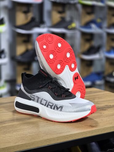 Кроссовки и спортивная обувь: Мужские кроссовки, 41, Under Armour, Новый, цвет - Серый — 2