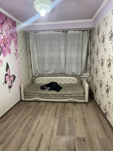 буфет мебель: Прямой диван, Трёхместный и более, Велюр