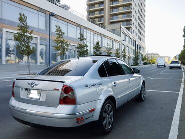 Volkswagen: Volkswagen Passat: 1.8 l | 2024 il Sedan — 4