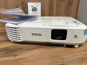 Epson CO-FH01 — новый проектор Продаю практически новый Epson