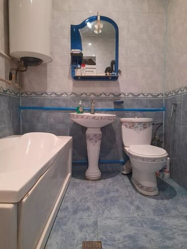 Həyət evləri və villaların satışı: Əhmədli 4 otaqlı, 95 kv. m, Kredit yoxdur, Orta təmir — 15