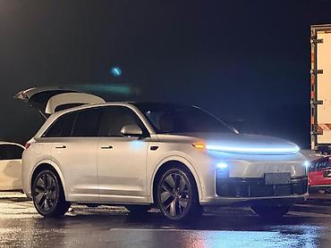 мишлен: Lixiang L7: 2023 г., 1.5 л, Автомат, Гибрид, Кроссовер — 4