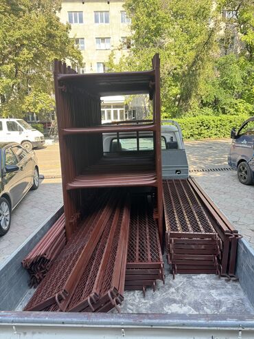 Строительные леса, стойки: Продаю строительные леса Металл тольщина 1,4мм 4000т сом именно — 6
