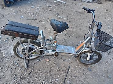 Velosipedlər: Velosipedi həm pedal həm elektrik etmək olur. Əl gezdirilmelidi — 2