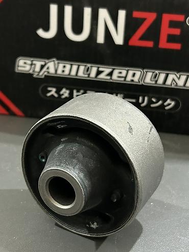 on lip: Honda Civic Böyük Razvalni — 2