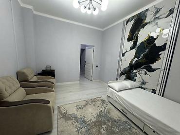 цокольная квартира: 2 комнаты, 45 м², Кок-Жар мкр Элитка, Цокольный этаж этаж, Евроремонт — 2