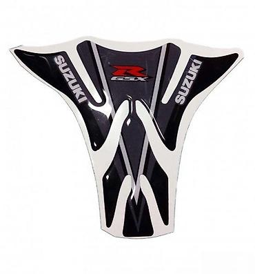 methyl 3: SUZUKI GSXR - tank pad - 498 📌 Opis: Samolepljivi protektor za — 1