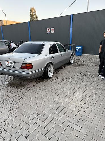 mercedes benz w220: Mercedes-Benz E-Class: 1995 г., Бензин — 2