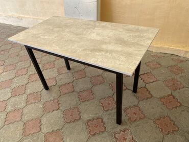 сколько стоит компьютерное кресло: Кухонный стол, Новый, Прямоугольный, Нераскладной