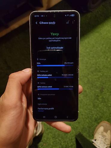 klas 6: Samsung Galaxy Z Flip 5, 256 GB, rəng - Gümüşü, Barmaq izi — 6