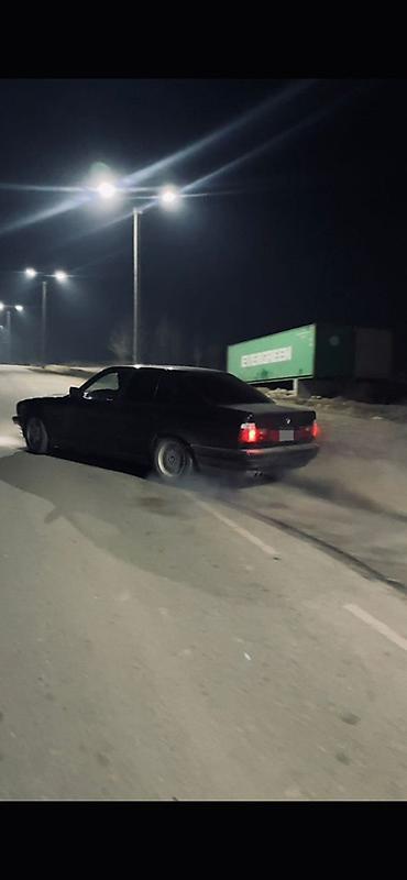 BMW: BMW 5 series: 1994 г., Седан — 4