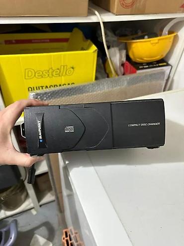 ALFA CD CHANGER | Cena 1500din Imam i kabl sto ide do radija on je