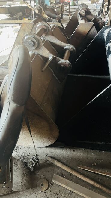 Запчасти для универсальных станков: Ковши для экскаватора - Универсальные ковши под фронтальное и — 3