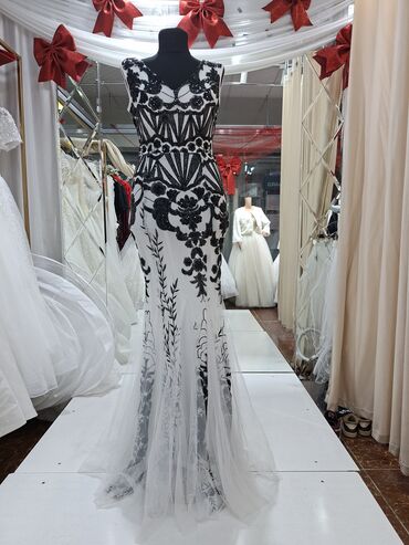 Вечерние платья: Вечернее платье, Русалка, Длинная модель, Без рукавов, Шлейф, M — 8