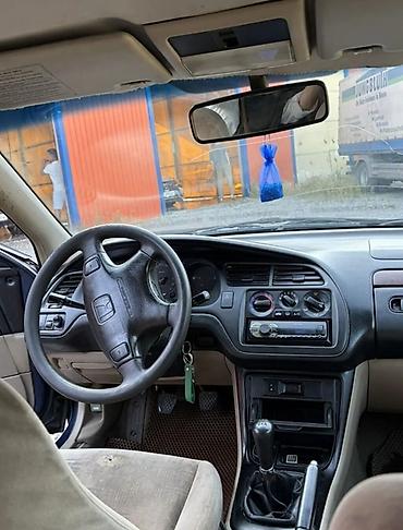 рекс стекло: Honda Accord: 1998 г., 2 л, Механика, Бензин, Седан — 2
