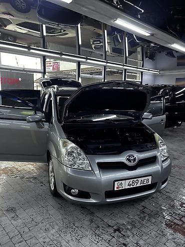 Toyota: Toyota Corolla Verso: 2008 г., 1.8 л, Механика, Бензин, Минивэн — 3