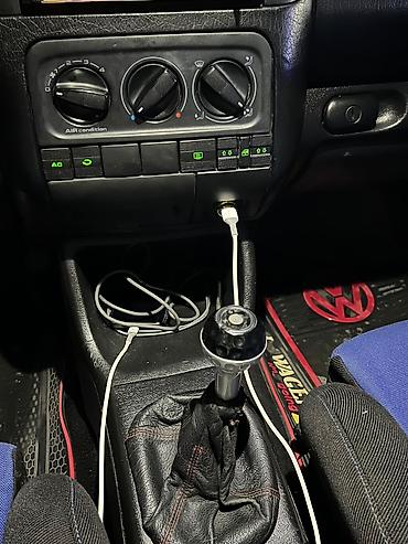 сено силос: Volkswagen Golf: 1993 г., 1.8 л, Механика, Бензин, Хэтчбэк — 10