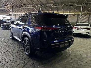 alba: Nissan Pathfinder: 2022 г., 0.5 л, Автомат, Бензин, Внедорожник — 5