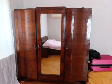 купить шкаф для одежды: İşlənmiş, Açılan, Düz dolab, Qarderob, paltar dolabı