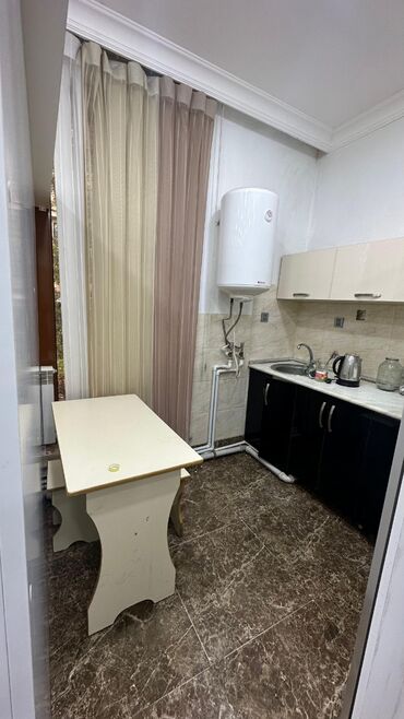 Digər kommersiya daşınmaz əmlakı: Salam 70 kv ayri tikili olan Gözellik salonu icareye verilir. 8 ci -da lalafo.az — 10 Digər kommersiya daşınmaz əmlakı: Salam 70 kv ayri tikili olan Gözellik salonu icareye verilir. 8 ci — 10