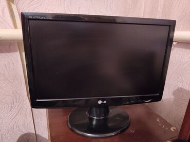 куплю старые компьютеры: Монитор, LG, Б/у, 14" - 15"