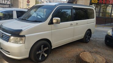 шины на хайлендер: Honda Stepwgn: 2001 г., 2 л, Автомат, Бензин, Минивэн