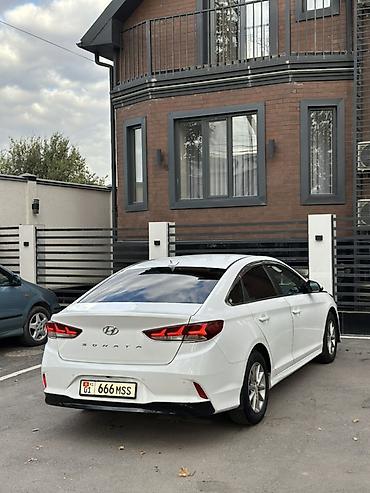 rav 4 2018: Hyundai Sonata: 2018 г., 2 л, Автомат, Газ, Седан — 4