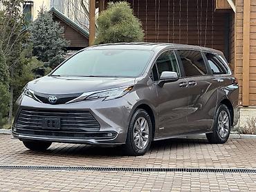 Toyota: Toyota Sienna: 2021 г., 2.5 л, Автомат, Гибрид, Минивэн — 1