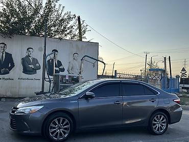 corolla 2016: Toyota Camry: 2015 г., 2.5 л, Автомат, Гибрид, Седан — 8