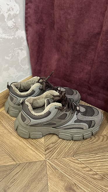 foot patch: Кроссовки и кеды — подборка моделей 1) Утеплённые кроссовки — 3