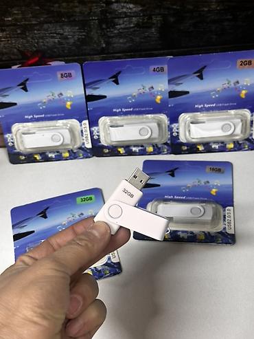 флеш накопители: Флеш-накопители USB (USB 2.0/3.0), поворотный корпус - Объемы на — 3