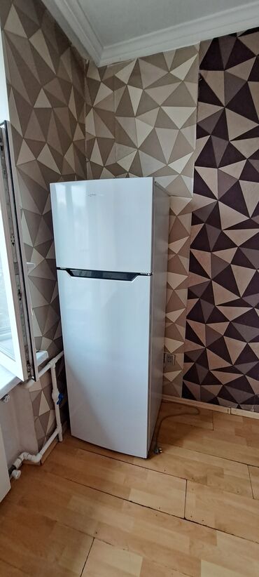 Otaqların uzunmüddətli kirayəsi: 3 otaqlı evə 2 nəfər xanım otaq yoldaşı axtarılır. Yaş 18-30. Tələbə — 7