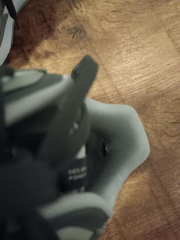 carvel cipele: Muške patike – sivi tonovi. Puma 46. Neodgovarajuci broj — 4