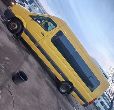 Транспорт: Volkswagen Crafter: 2 л | 2013 г. | Бус