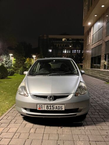 хонда 2002: Honda Fit: 2002 г., 1.3 л, Вариатор, Бензин, Хетчбек