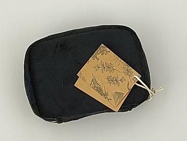instyle polska: Czarna kosmetyczka/pouch damski - Kompaktowa saszetka zapinana na — 1