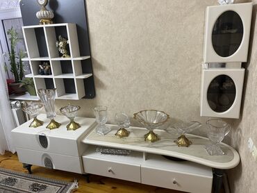 Masa və oturacaq dəstləri: Qonaq otağı üçün, Oval masa, 6 stul — 8