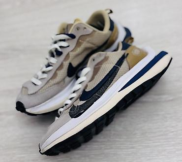 красопка бу: Оригинальные винтажные кроссовки Nike в идеальном состоянии. Размер — 2