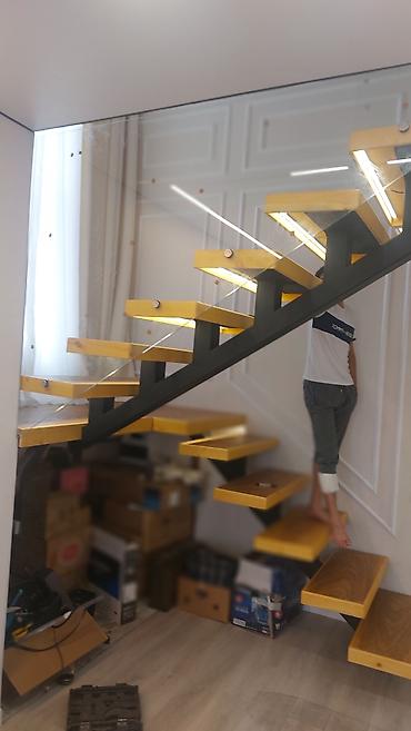 Обшивка лестниц: Лестницага заказ алабыз. Материал: кара жыгач, дуб, шпон, сосна — 12