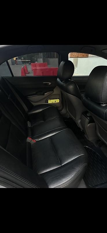 хонда гибрид: Honda Civic: 2008 г., 1.3 л, Автомат, Гибрид, Седан — 9