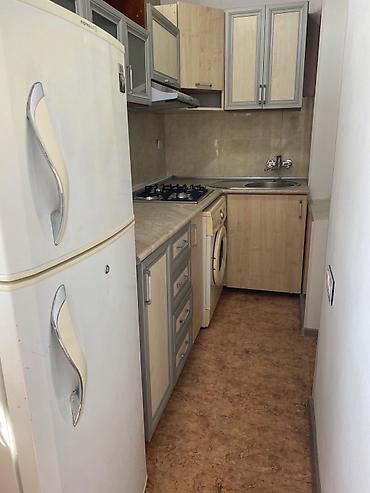 bilecerde: 3 otaqlı mənzil – işıqlı və səliqəli planlama - Geniş zal: qonaq — 4