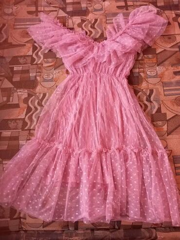 benetton haljine nova kolekcija: One size, bоја - Roze, Drugi stil, Kratkih rukava
